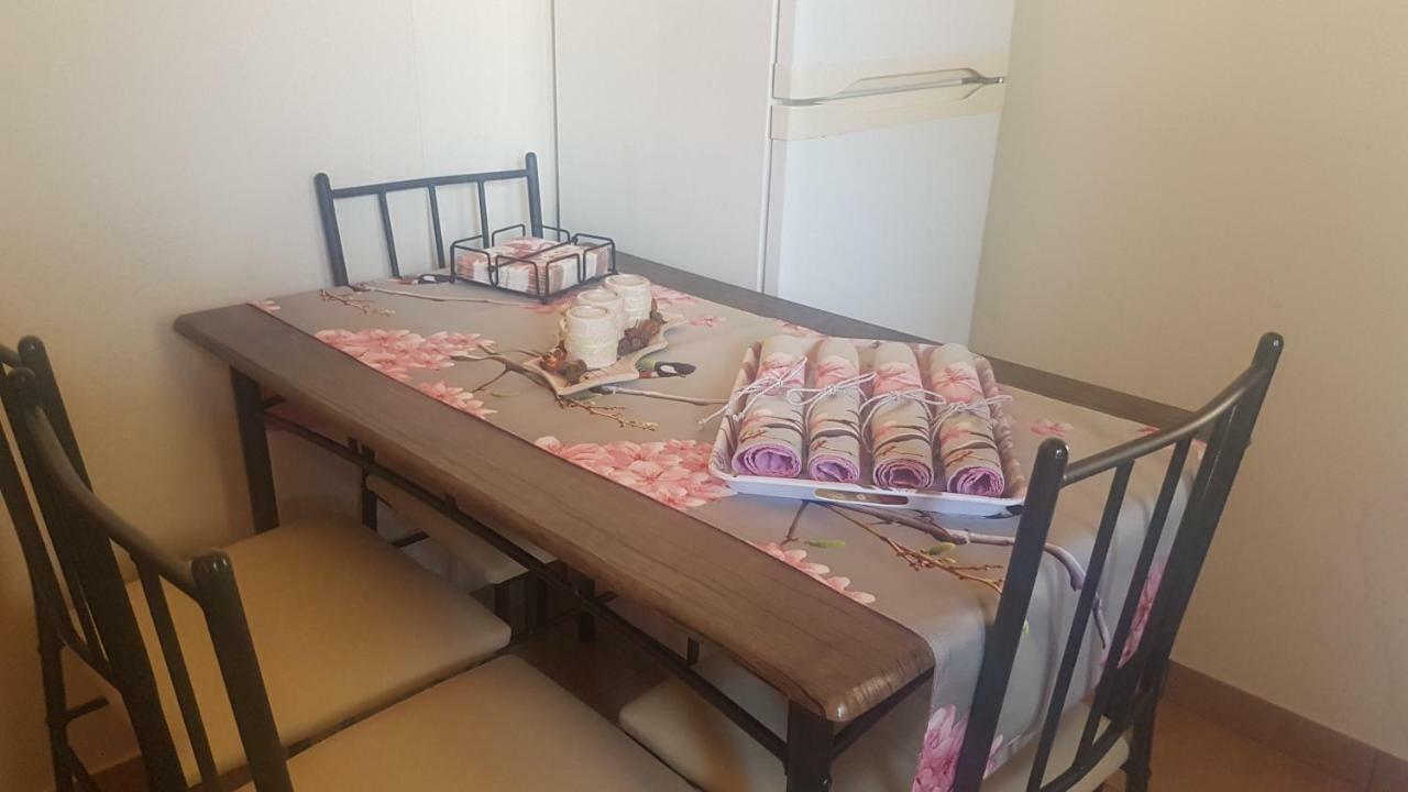 Cozy Loft Apartman Meszolóngi Kültér fotó