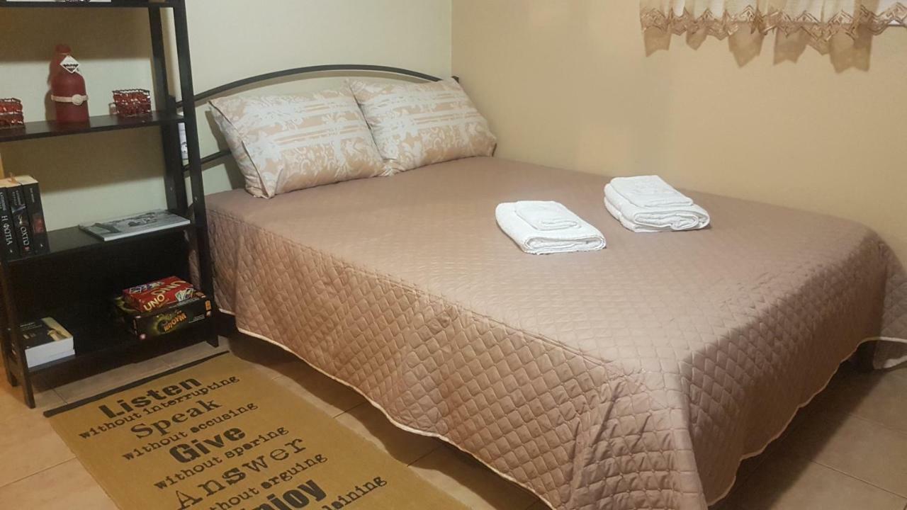 Cozy Loft Apartman Meszolóngi Kültér fotó