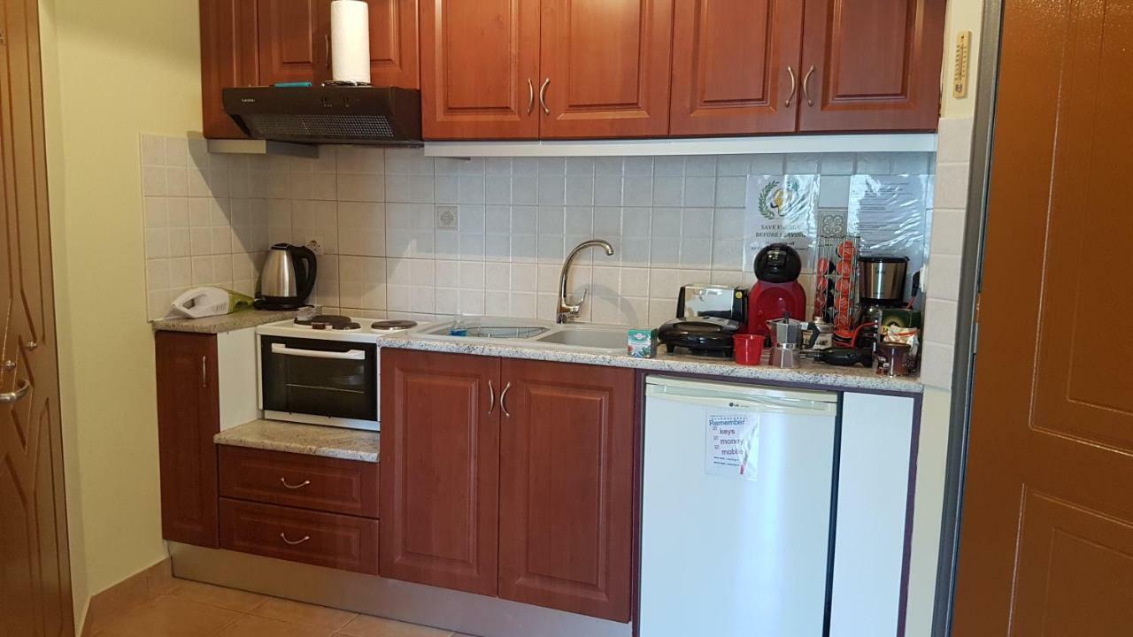 Cozy Loft Apartman Meszolóngi Kültér fotó