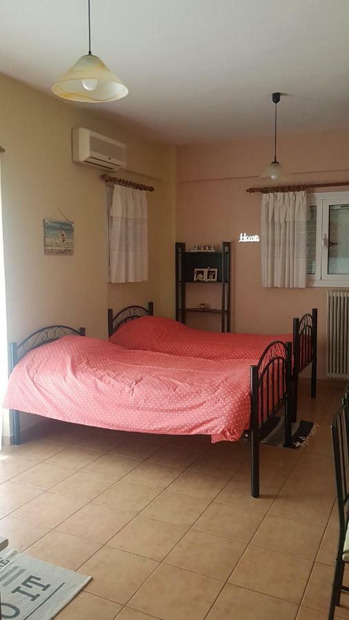 Cozy Loft Apartman Meszolóngi Kültér fotó