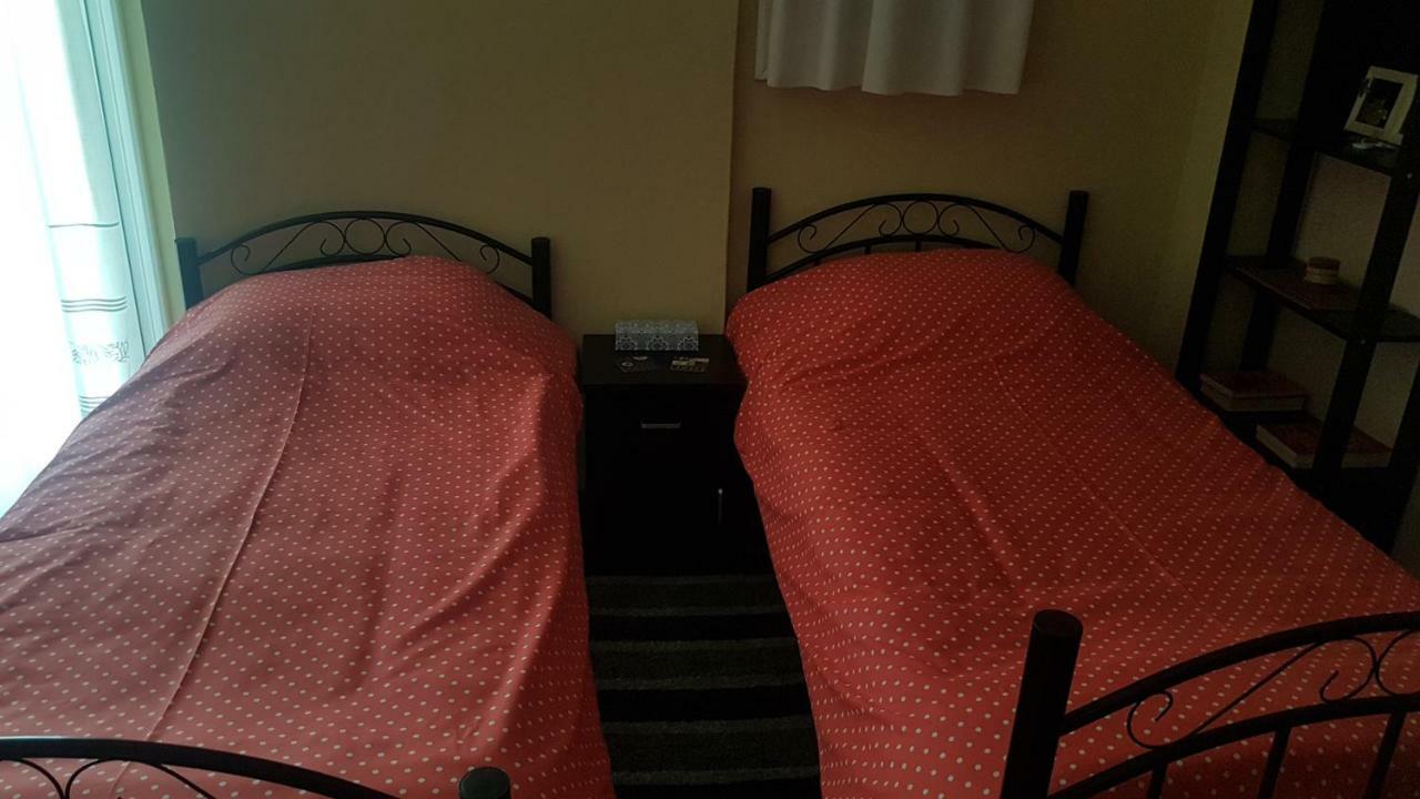 Cozy Loft Apartman Meszolóngi Kültér fotó