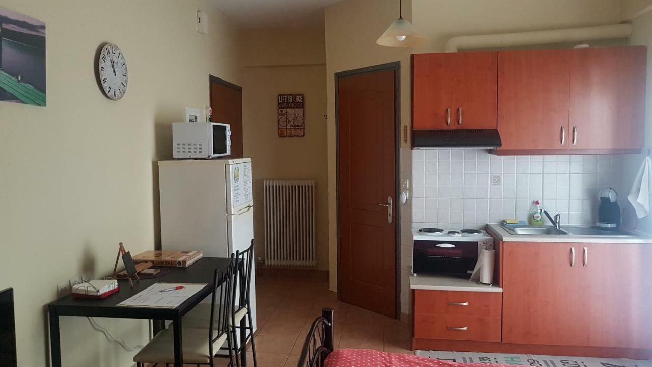Cozy Loft Apartman Meszolóngi Kültér fotó
